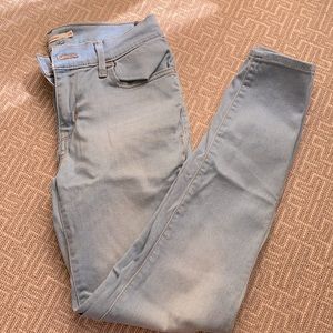 Levi Skinny Jeans